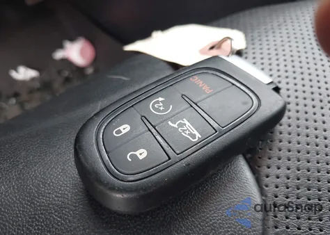 2020 Jeep Cherokee Limited 4X4 из США, поврежденный, VIN 1C4PJMDX4LD647671